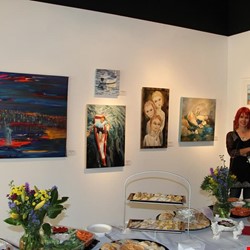 Showcase Gallery, california sergisi